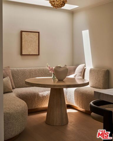 1865 Loma Vista Drive, Beverly Hills, CA 90210