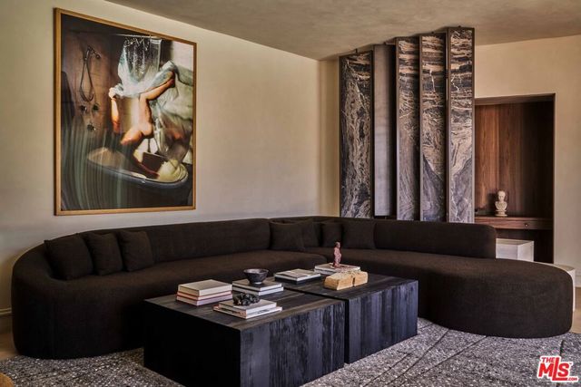 1865 Loma Vista Drive, Beverly Hills, CA 90210