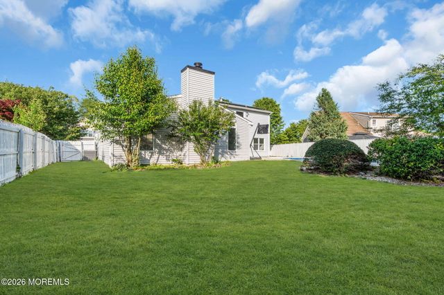 45 Peachstone Road, Howell, NJ 07731