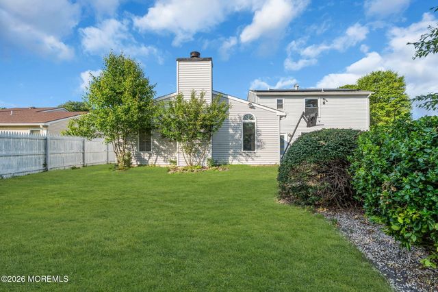 45 Peachstone Road, Howell, NJ 07731