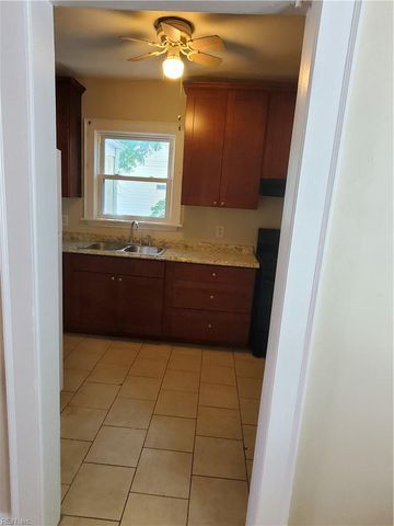 187 W Lorengo AVE, Norfolk, VA 23503