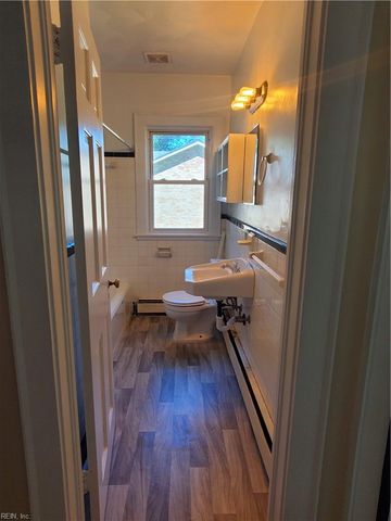 187 W Lorengo AVE, Norfolk, VA 23503