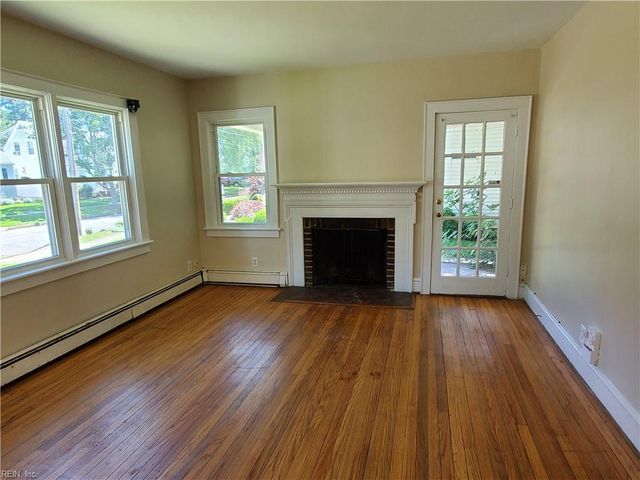 187 W Lorengo AVE, Norfolk, VA 23503