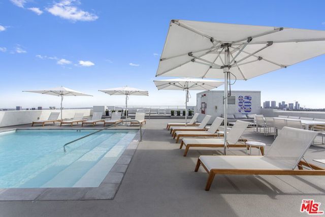 838 N DOHENY Drive 807, West Hollywood, CA 90069
