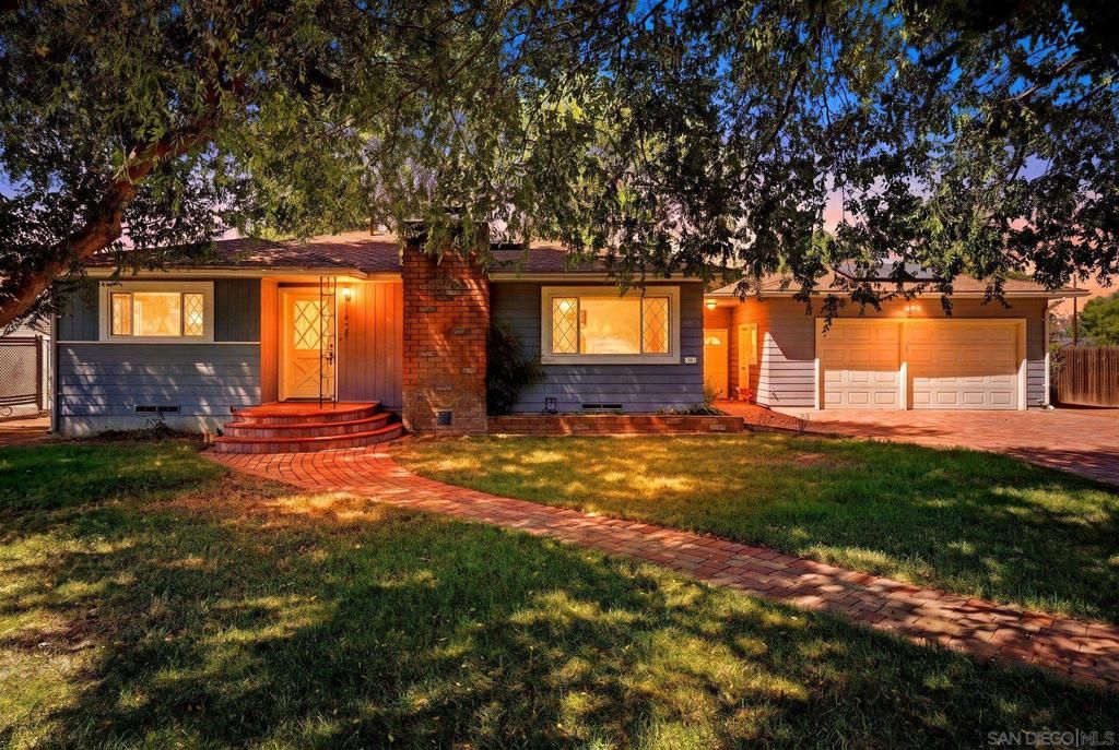 1261 Barnett, Ramona, CA 92065 — exterior