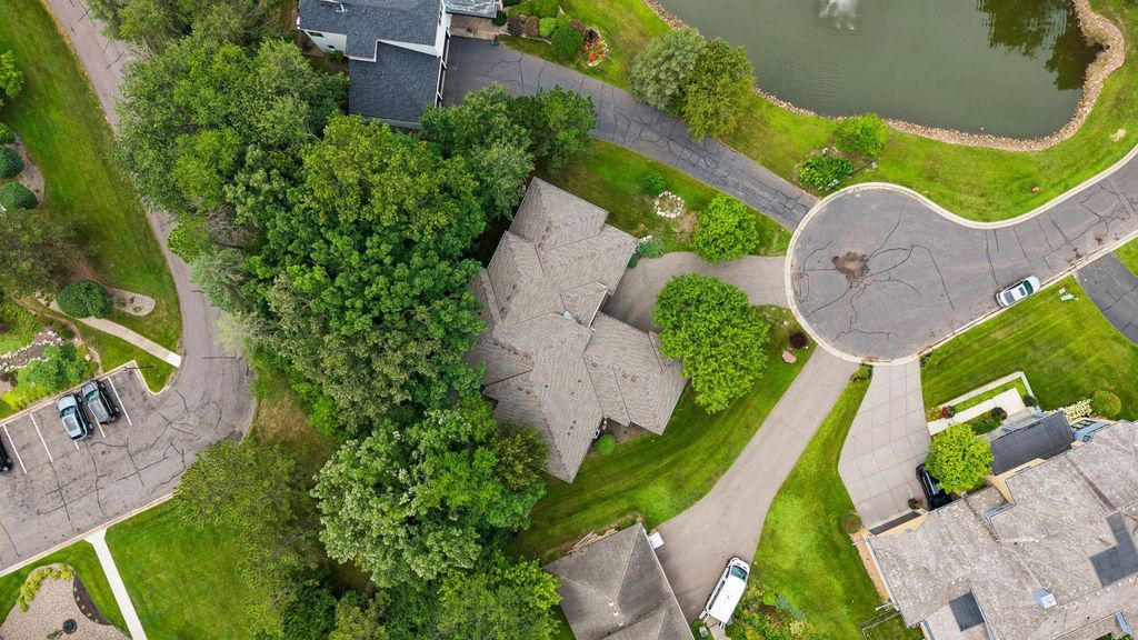 3529 Green Ridge Road, Hopkins, MN 55305 — photo 4