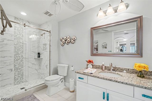 2907 NW 5th PL, Cape Coral, FL 33993