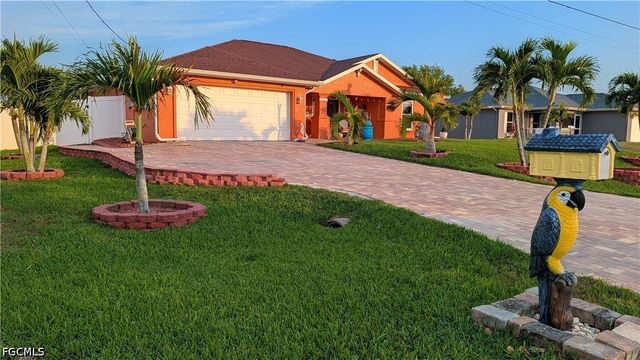 2907 NW 5th PL, Cape Coral, FL 33993