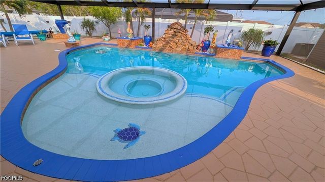 2907 NW 5th PL, Cape Coral, FL 33993