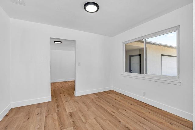 2808 E Dakota Avenue, Fresno, CA 93726