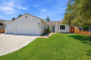 2140 Calistoga Drive, Hollister, CA 95023