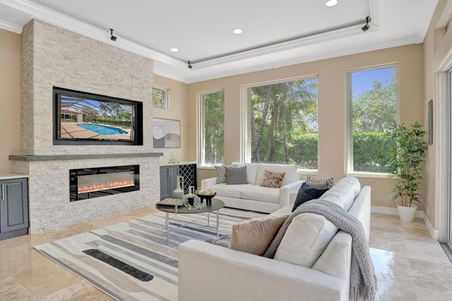 7500 NW 124th Avenue, Parkland, FL 33076