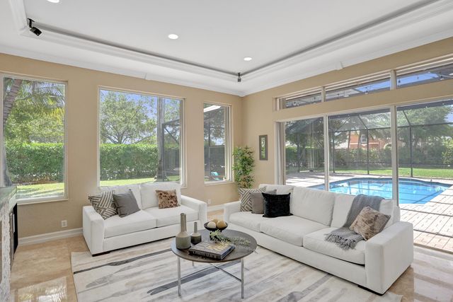 7500 NW 124th Avenue, Parkland, FL 33076
