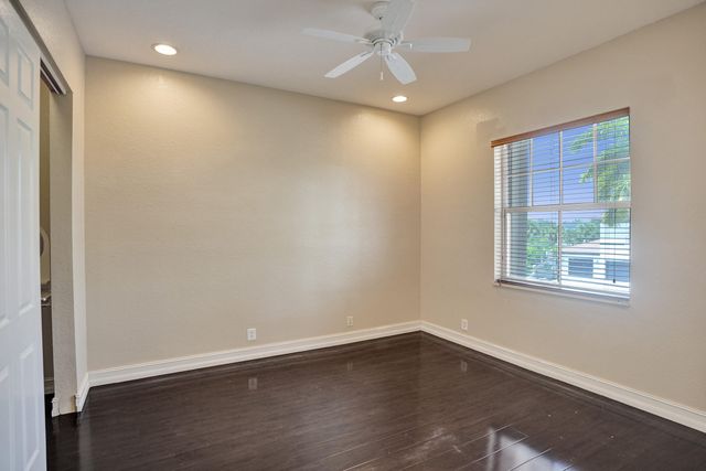 7500 NW 124th Avenue, Parkland, FL 33076