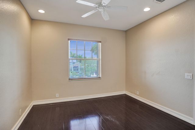 7500 NW 124th Avenue, Parkland, FL 33076
