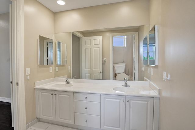 7500 NW 124th Avenue, Parkland, FL 33076