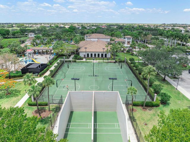 7500 NW 124th Avenue, Parkland, FL 33076