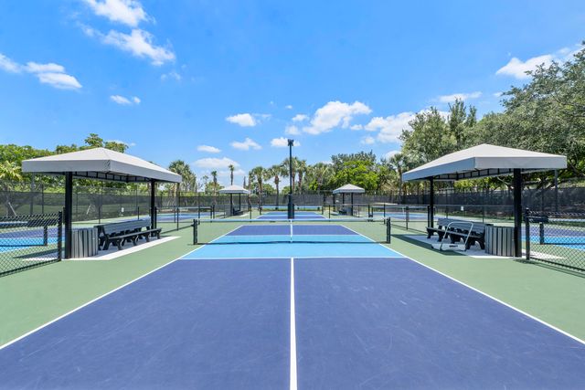 7500 NW 124th Avenue, Parkland, FL 33076