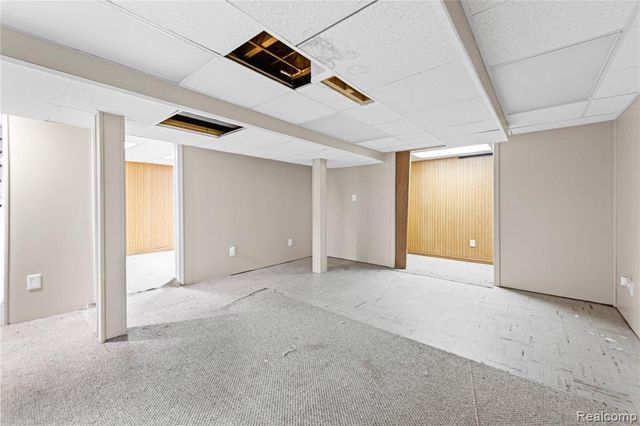 28298 Marcia Avenue, Warren, MI 48093