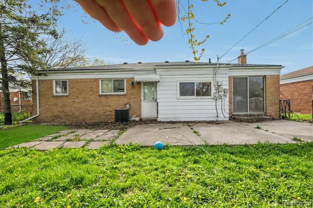 28298 Marcia Avenue, Warren, MI 48093