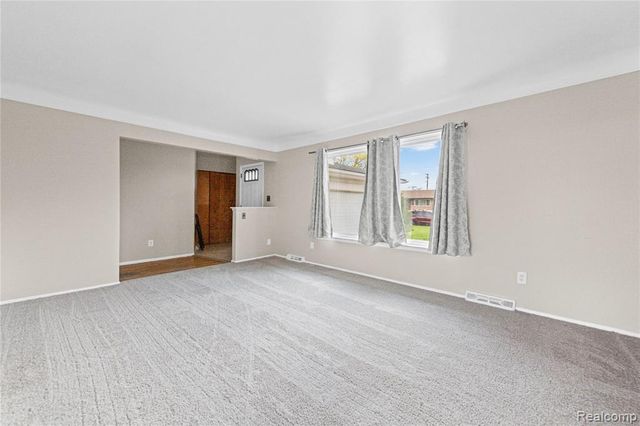 28298 Marcia Avenue, Warren, MI 48093