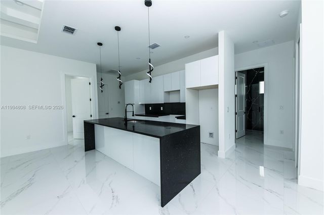 1207 Ramus Street E, Lehigh Acres, FL 33974