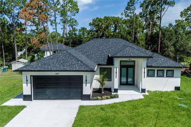1207 Ramus Street E, Lehigh Acres, FL 33974