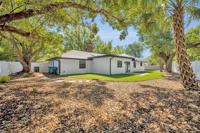 1317 MEDINAH COURT, Winter Park, FL 32792