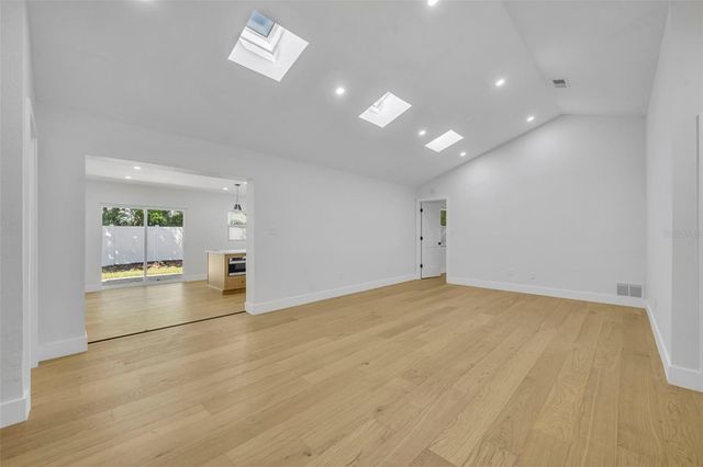 1317 MEDINAH COURT, Winter Park, FL 32792