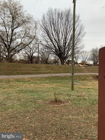 9414 TANEY RD, Manassas, VA 20110