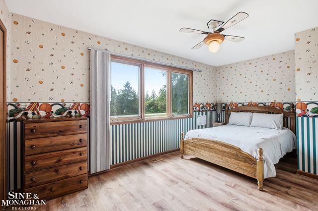 6930 Trumble Road, St Clair Twp, MI 48079
