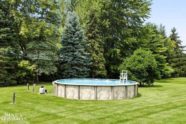6930 Trumble Road, St Clair Twp, MI 48079