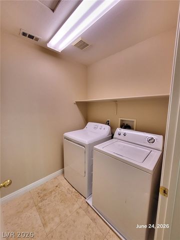 5535 Cresent Valley Street, Las Vegas, NV 89148