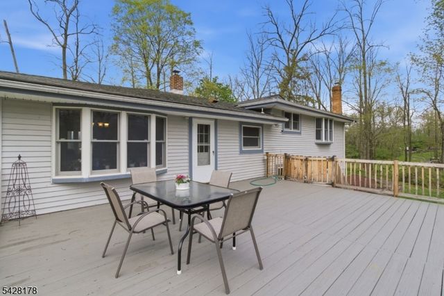 86 Kennedy Rd, Green Twp., NJ 07821