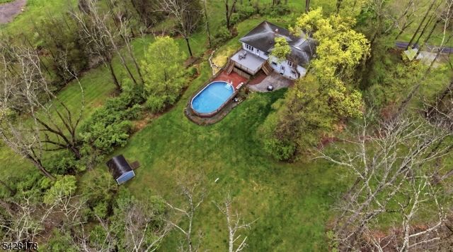 86 Kennedy Rd, Green Twp., NJ 07821