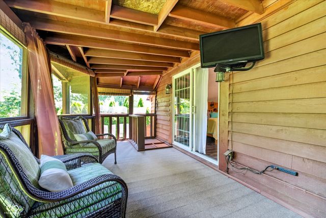 28 Homestead Drive, Sheridan, IN 46069