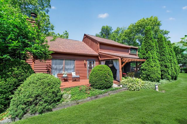 28 Homestead Drive, Sheridan, IN 46069