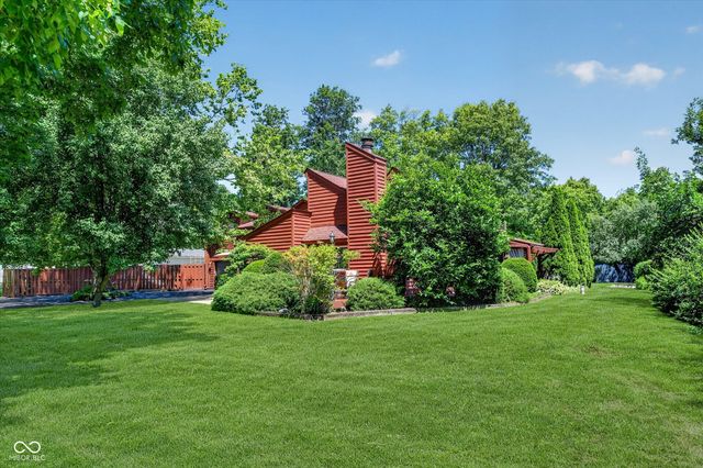 28 Homestead Drive, Sheridan, IN 46069