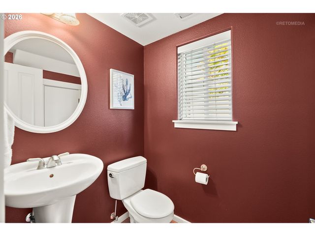 7382 Ne STONEWATER St, Hillsboro, OR 97124