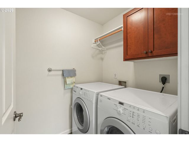 7382 Ne STONEWATER St, Hillsboro, OR 97124