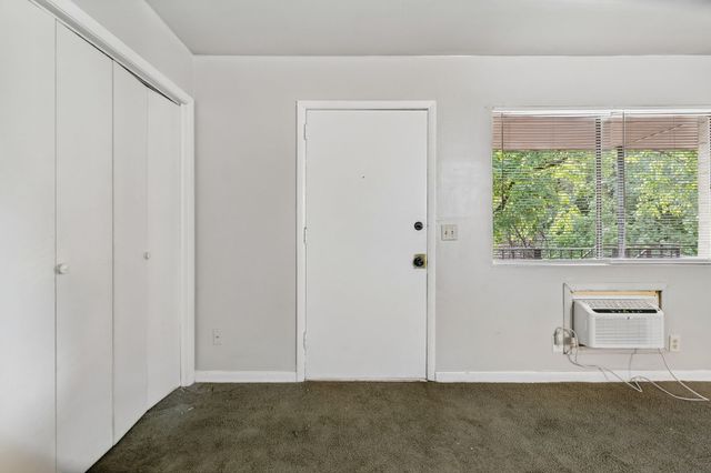 550 Harding Pl Apt F120, Nashville, TN 37211