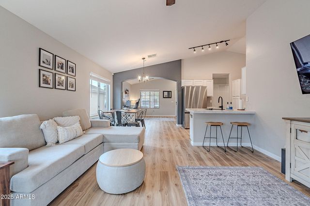 2574 W SAWTOOTH Way, Queen Creek, AZ 85144