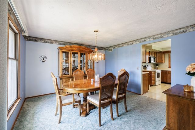 74 Gnage Lane, Greece, NY 14612