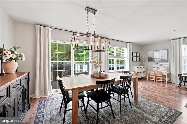 264 HAMPSHIRE DR, Sellersville, PA 18960