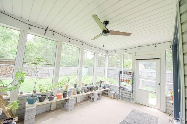 6124 Barrington Oaks Drive, Cedar Hill, MO 63016