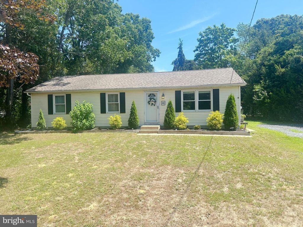 520 E ATLANTIC AVE, Atco, NJ 08004