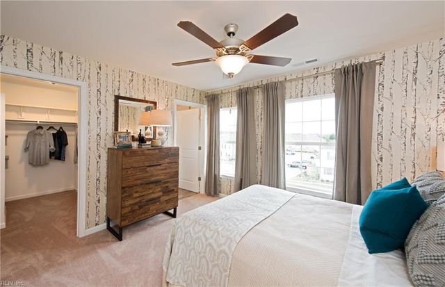 676 Allery RD, Chesapeake, VA 23320