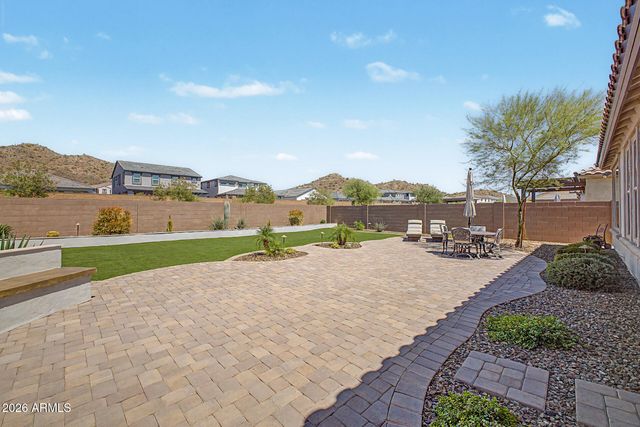 7048 W QUAIL TRACK Drive, Peoria, AZ 85383