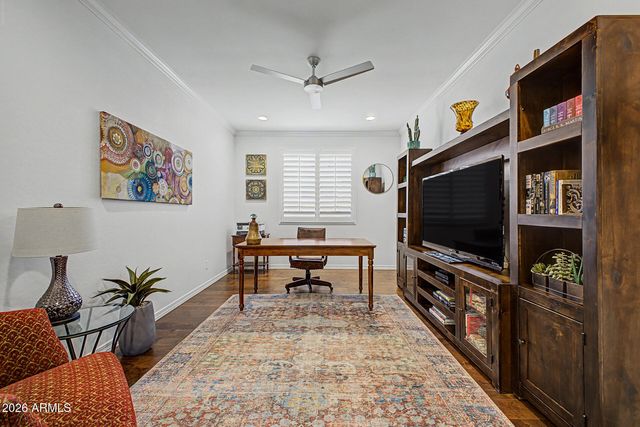 7048 W QUAIL TRACK Drive, Peoria, AZ 85383