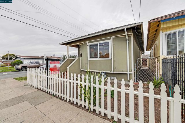 901 Florida Ave, Richmond, CA 94804